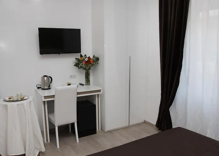 Interno 2 3* Roma